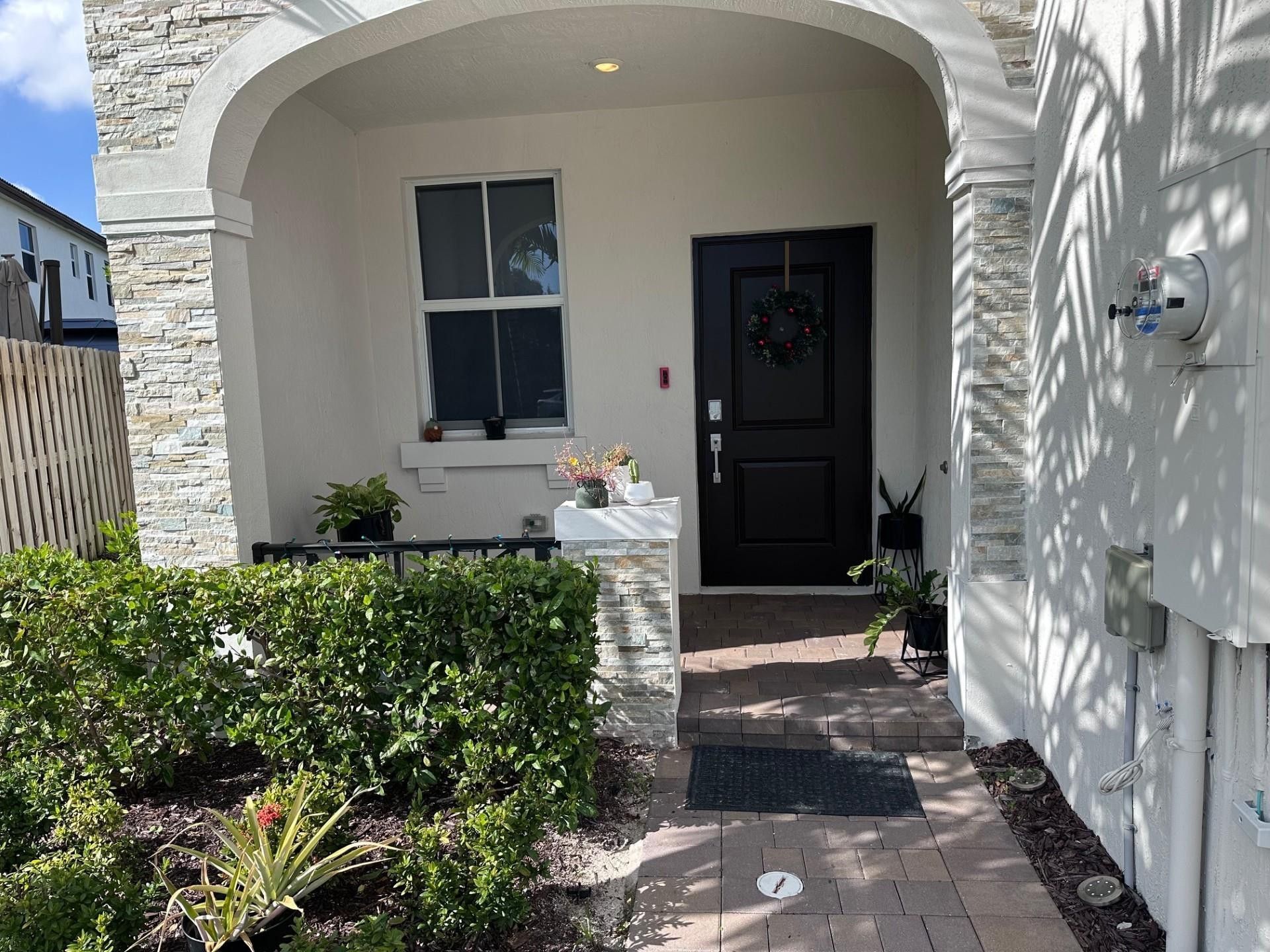 12530 NW 22nd Place, Miami, FL 33167 Photo