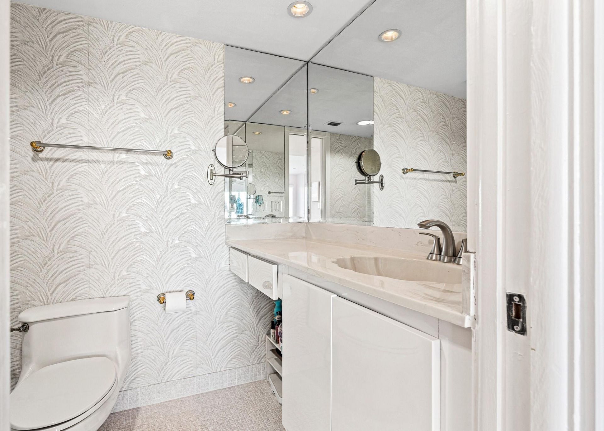 1537 E Hillsboro Boulevard, Unit 945, Deerfield Beach, FL 33441 Photo