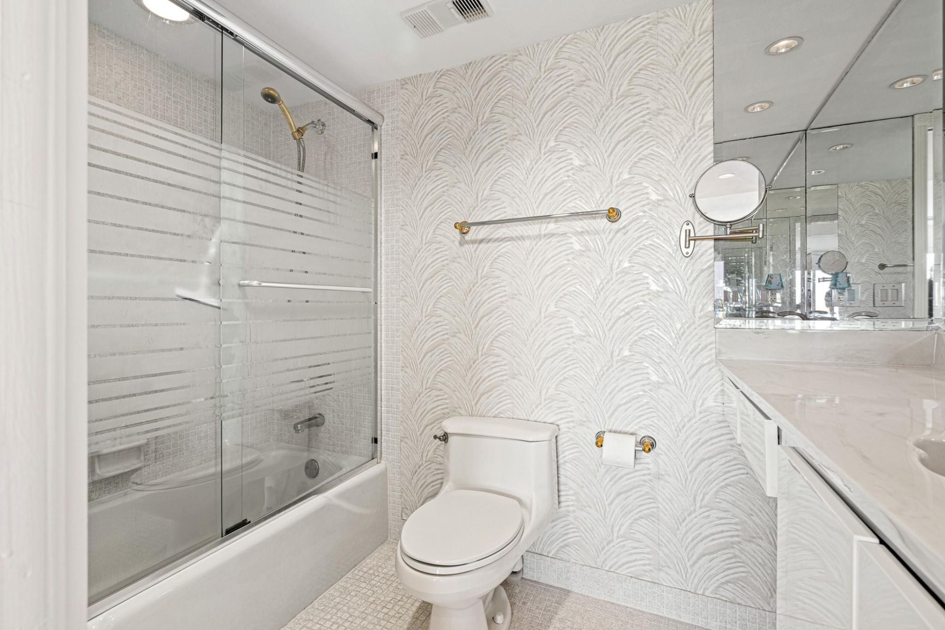 1537 E Hillsboro Boulevard, Unit 945, Deerfield Beach, FL 33441 Photo