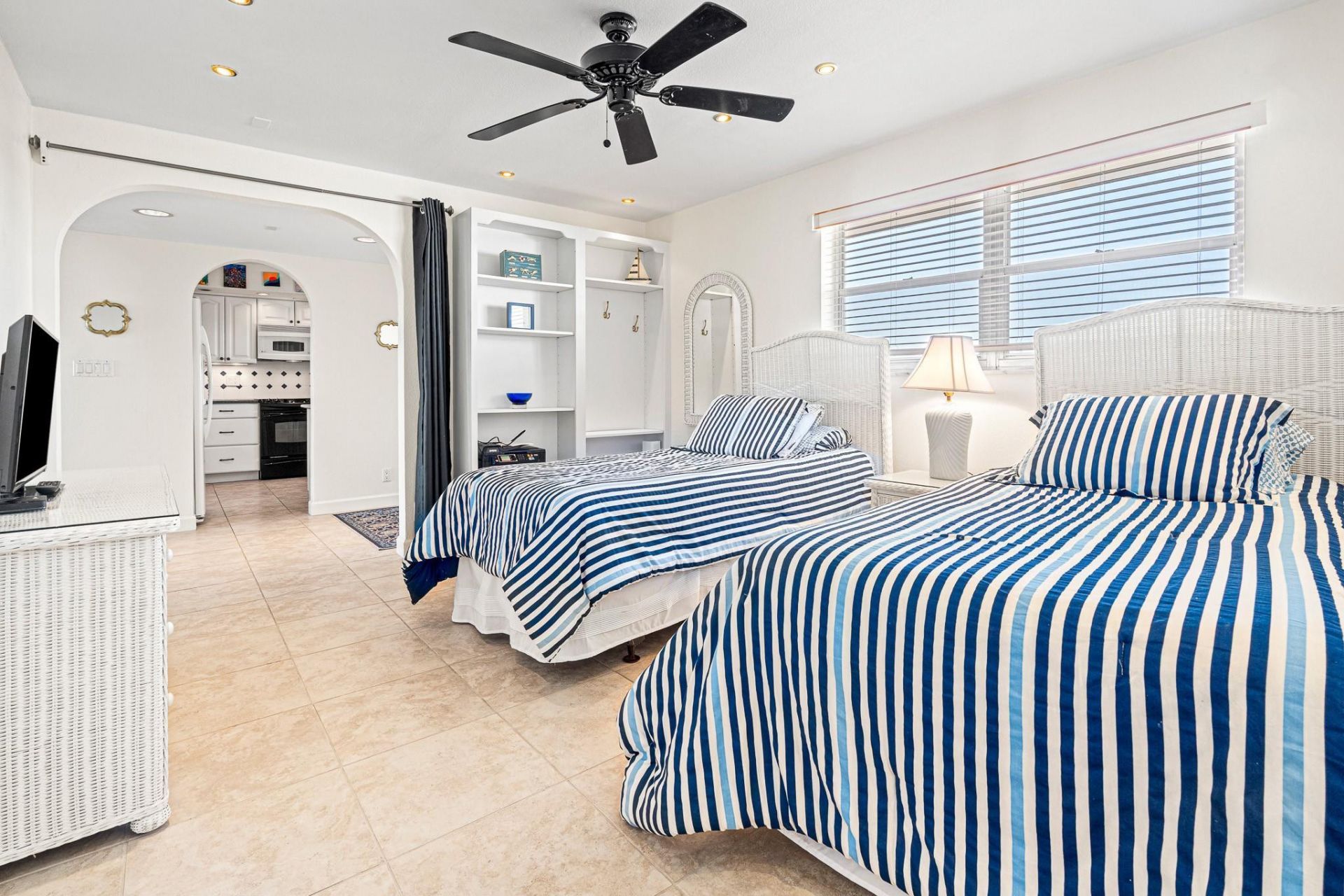 1537 E Hillsboro Boulevard, Unit 945, Deerfield Beach, FL 33441 Photo