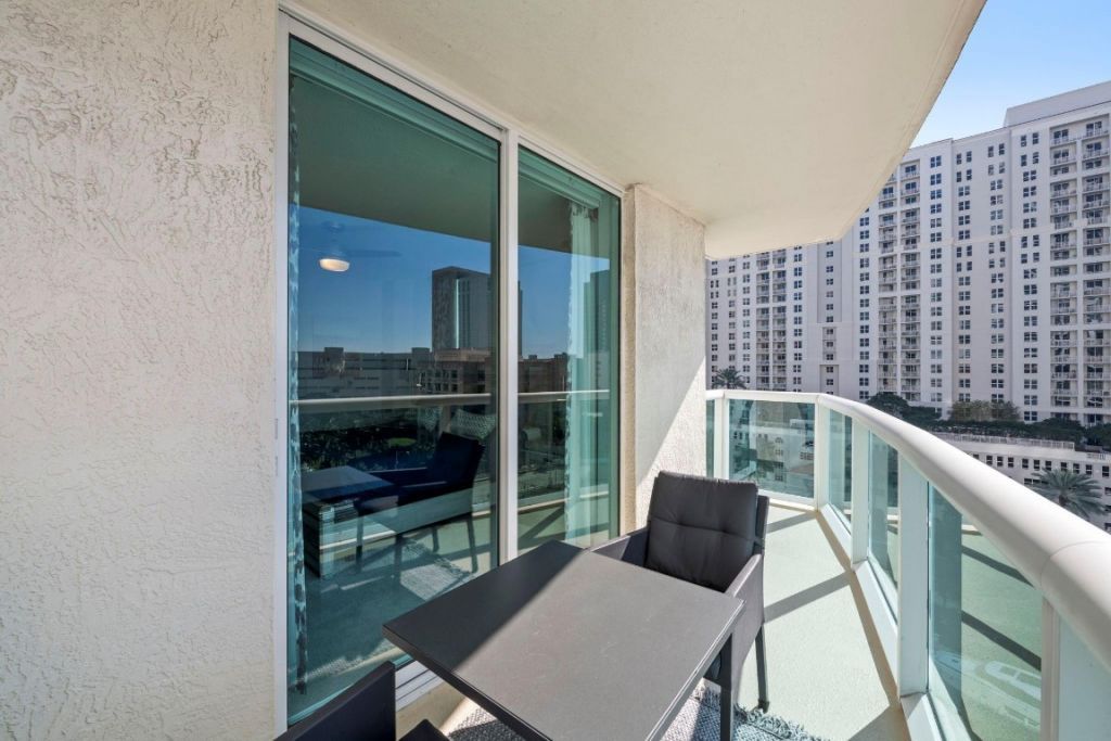347 N New River Drive, Unit 1104, Fort Lauderdale, FL 33301 Photo