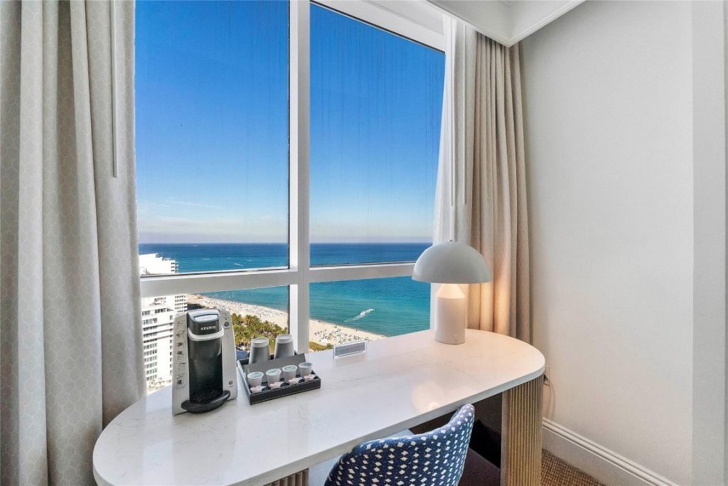 4401 Collins Avenue, Unit 2701, Miami Beach, FL 33140 Photo