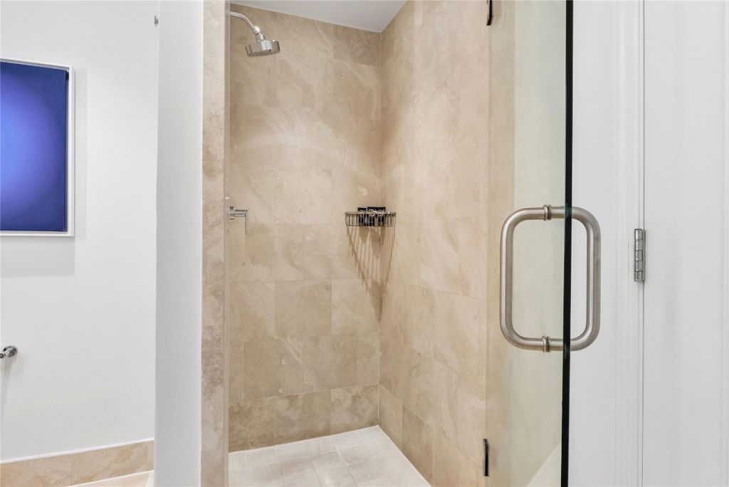 4401 Collins Avenue, Unit 2701, Miami Beach, FL 33140 Photo