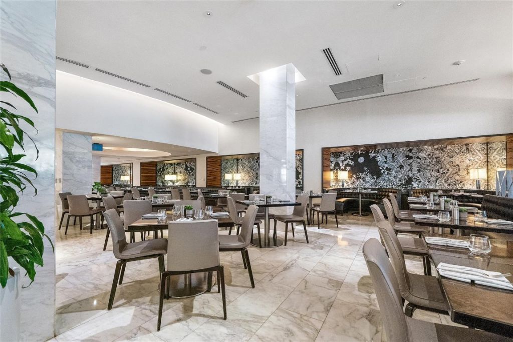 4401 Collins Avenue, Unit 2701, Miami Beach, FL 33140 Photo