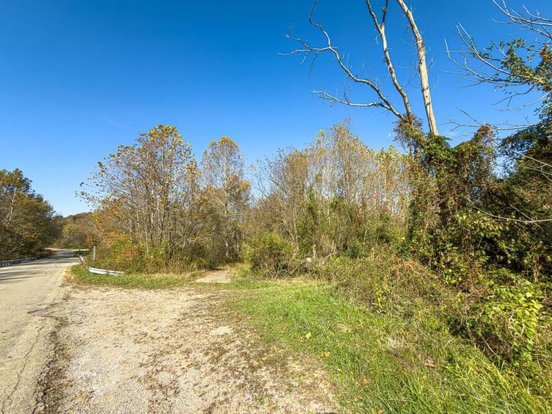 0000 Hawk Station Road, Vinton, OH 45686 Photo 11