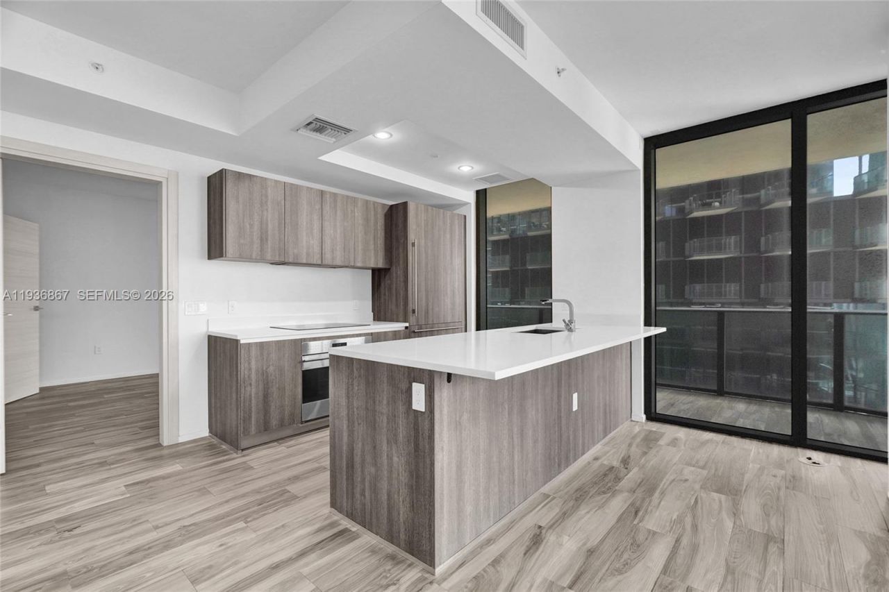 801 S Miami Ave , Unit 2405, Miami, FL 33130 Photo