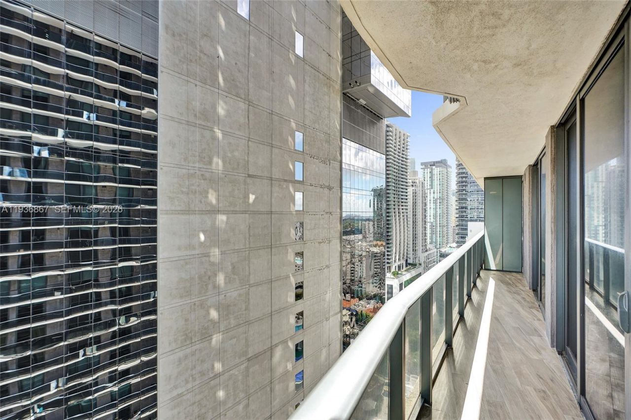 801 S Miami Ave , Unit 2405, Miami, FL 33130 Photo