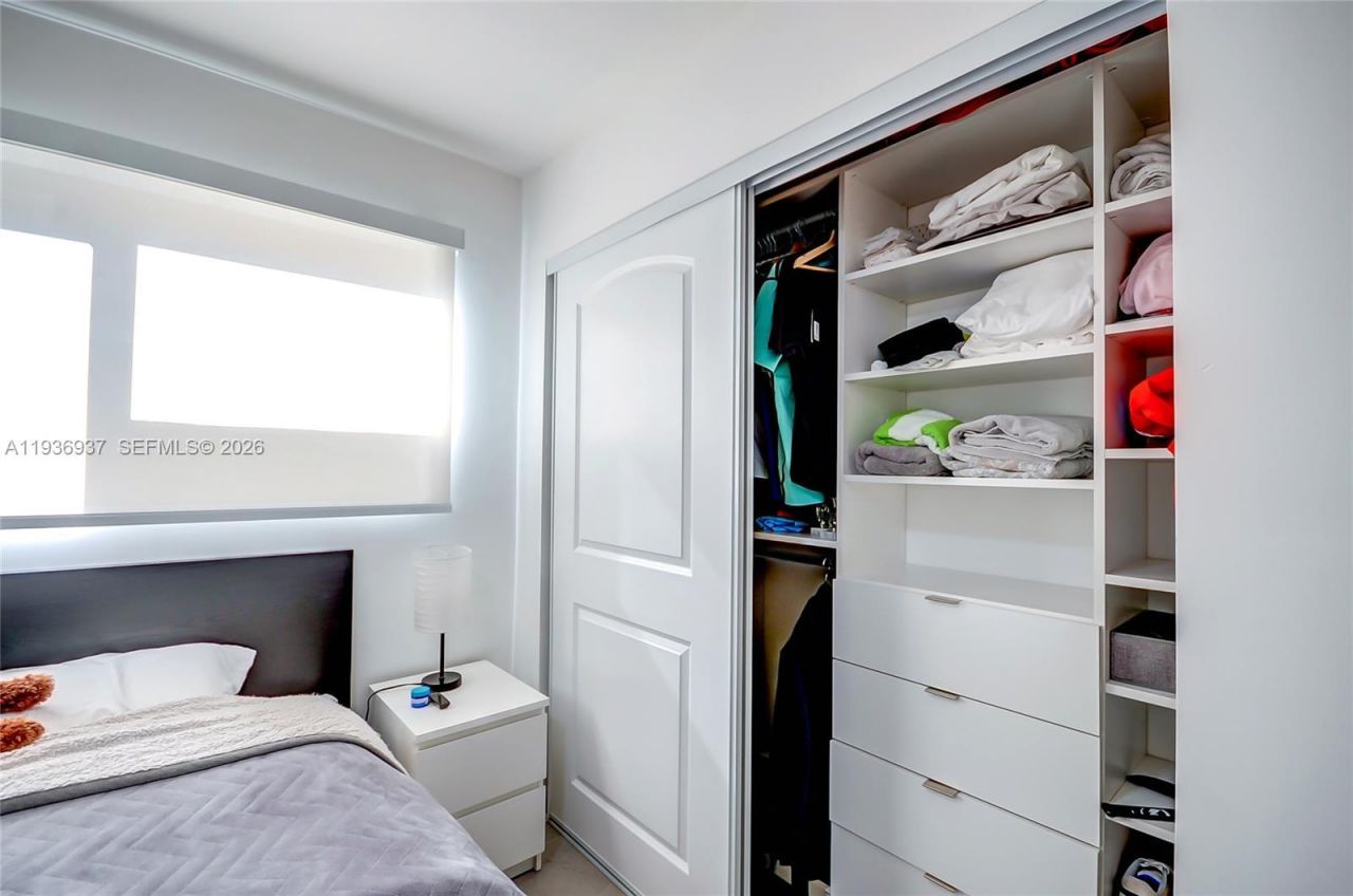 1511 NW 87th Way, Pembroke Pines, FL 33024 Photo