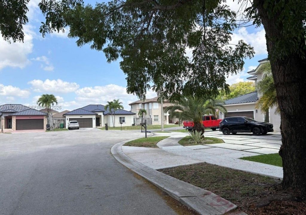 14961 SW 30th Ter , Miami, FL 33185 Photo