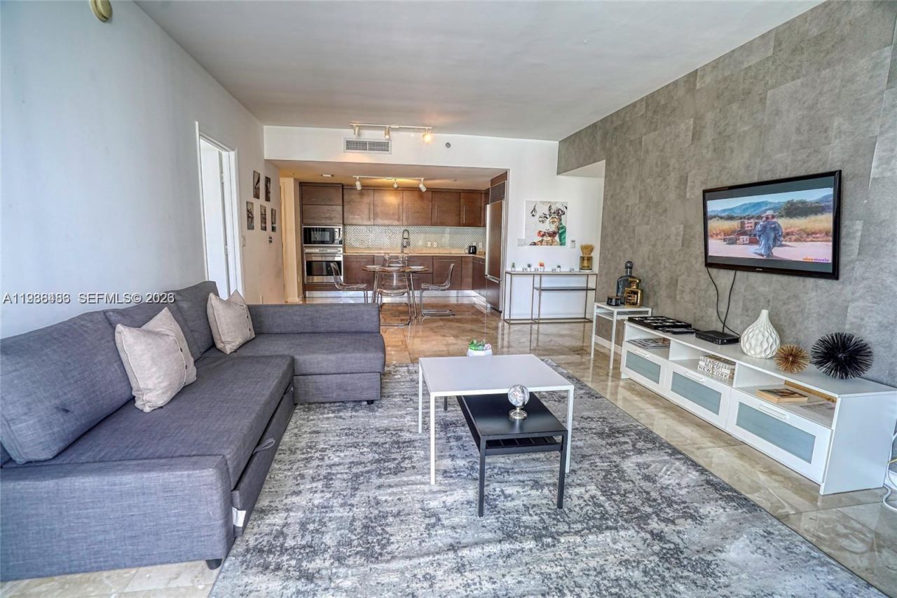 485 Brickell Ave, Unit 1701, Miami, FL 33131 Photo