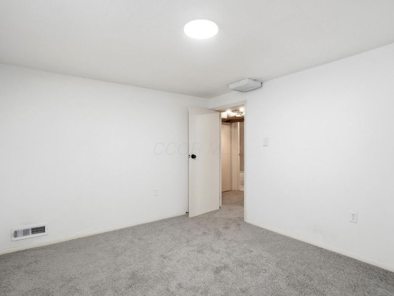 2593 Atwood Terrace, Columbus, OH 43211 Photo 21