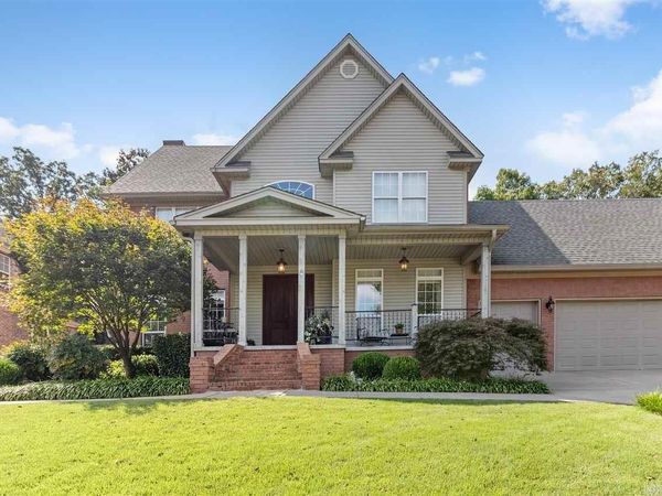 21 Edgewater Court, Jacksonville, AR 72076