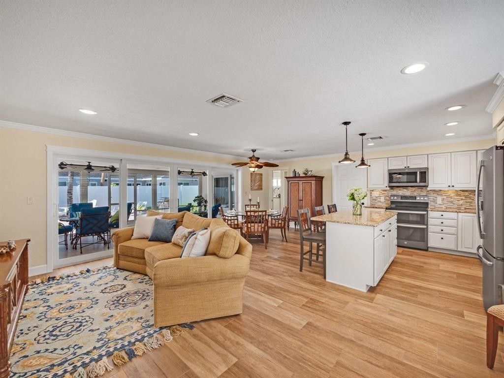 2250 NE 35th Street, Lighthouse Point, FL 33064 Photo