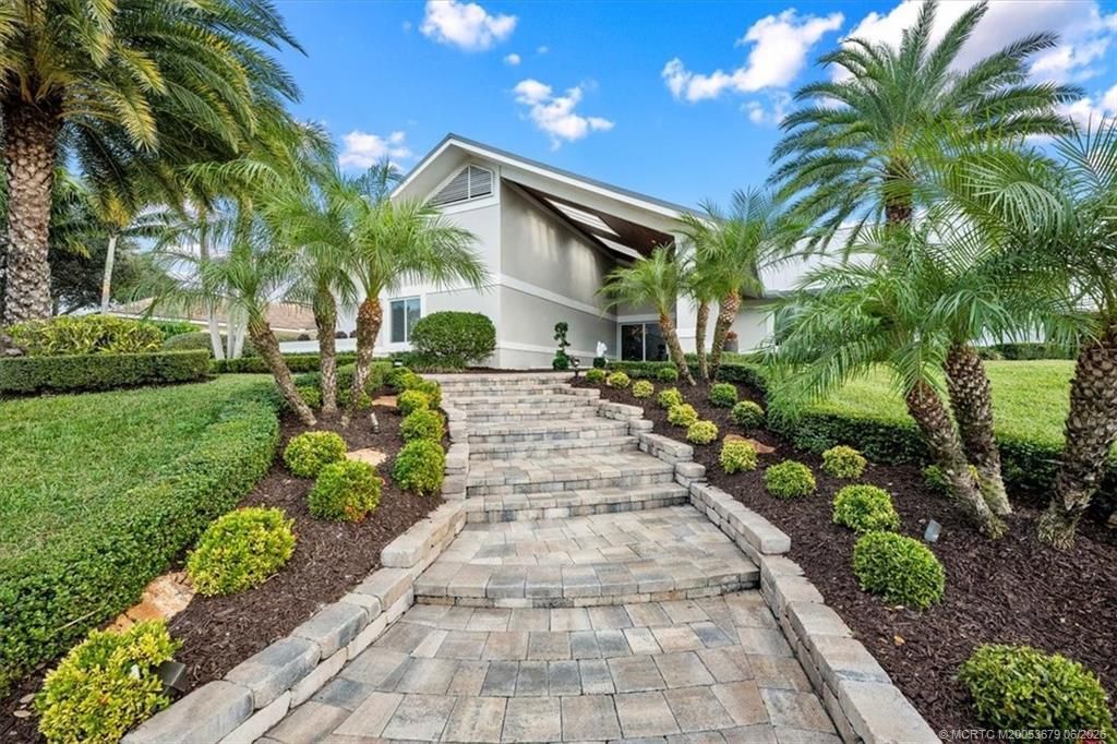 6266 SE Oakmont Place, Stuart, FL 34997 Photo