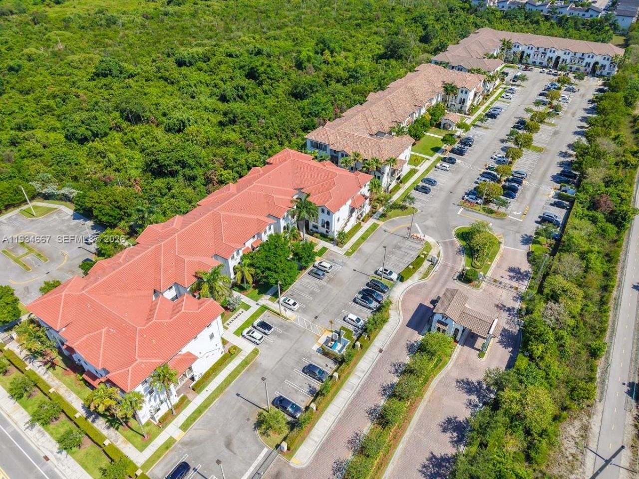 8760 NW 97th Ave, Unit 208, Doral, FL 33178 Photo