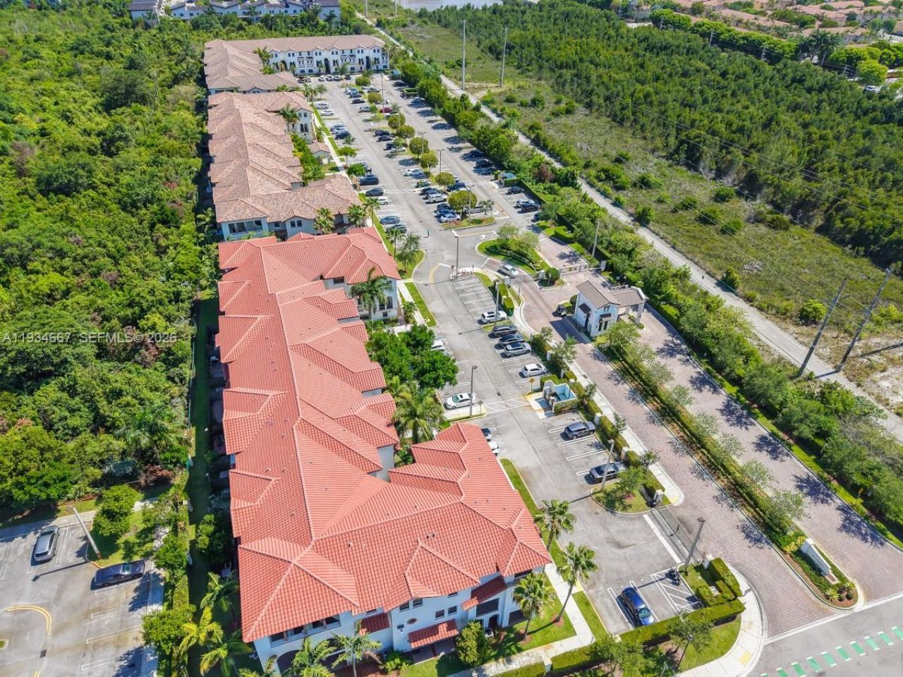 8760 NW 97th Ave, Unit 208, Doral, FL 33178 Photo