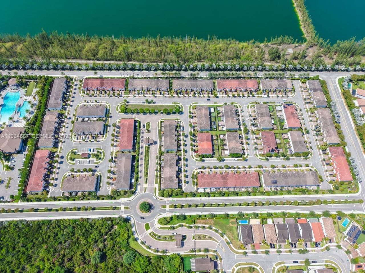 8760 NW 97th Ave, Unit 208, Doral, FL 33178 Photo