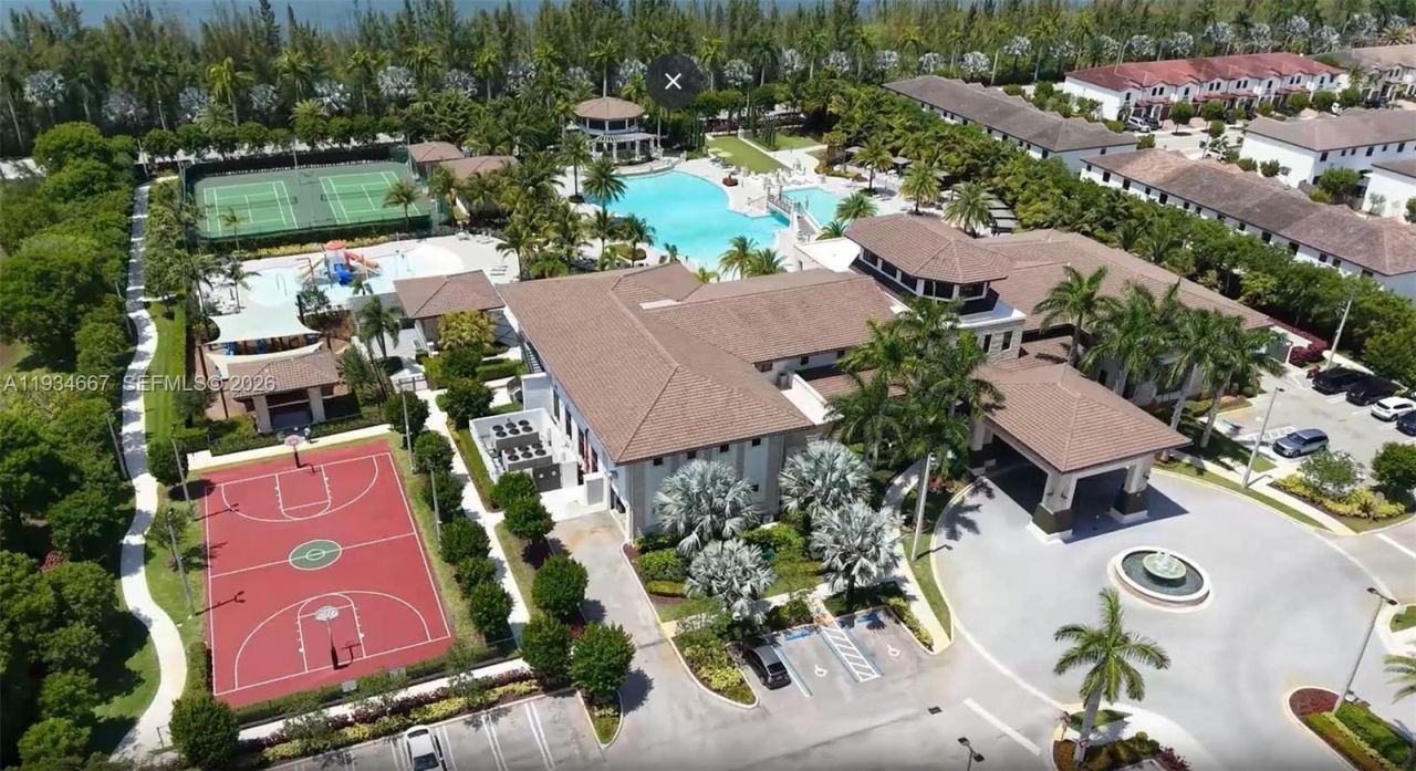 8760 NW 97th Ave, Unit 208, Doral, FL 33178 Photo