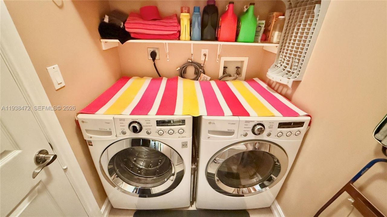 3001 NE 185th St, Unit 112, Aventura, FL 33180 Photo