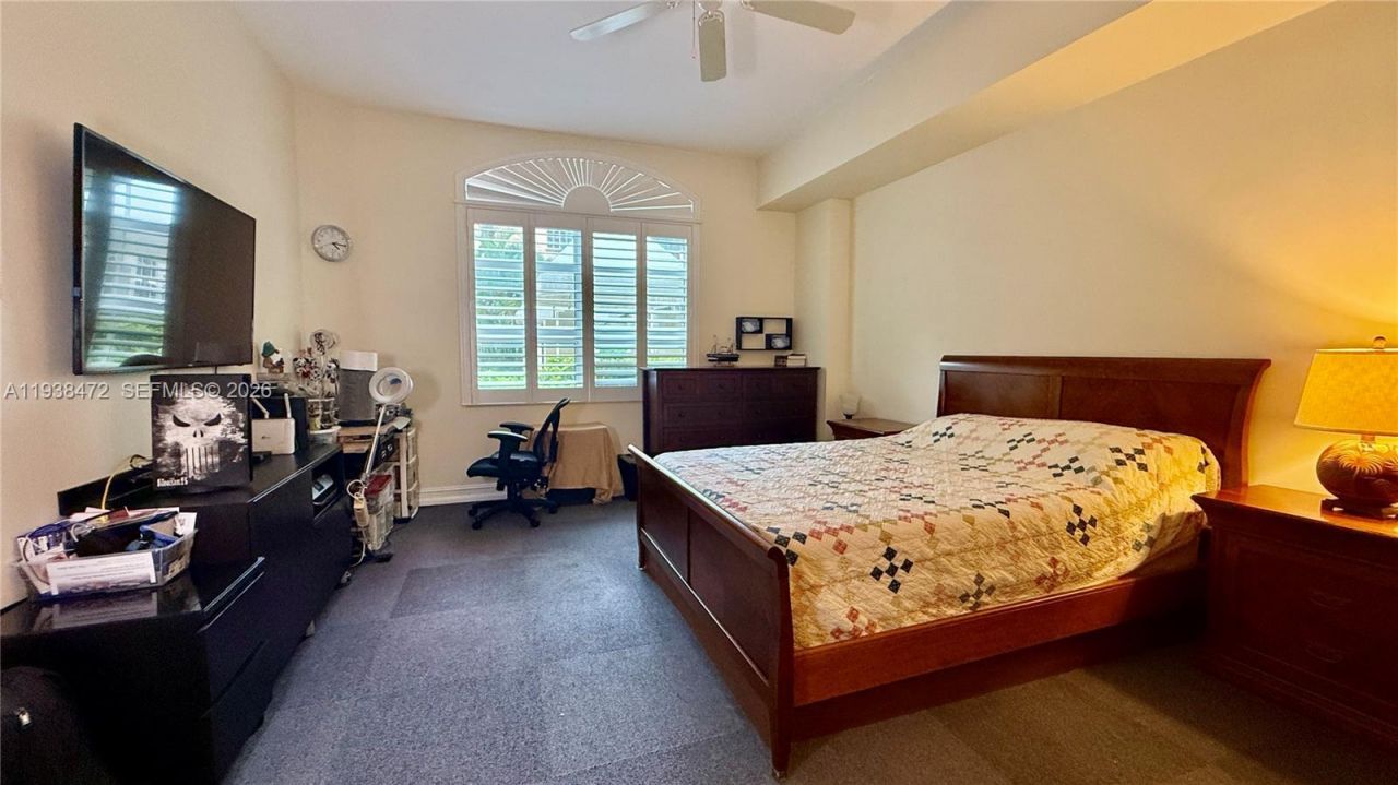 3001 NE 185th St, Unit 112, Aventura, FL 33180 Photo