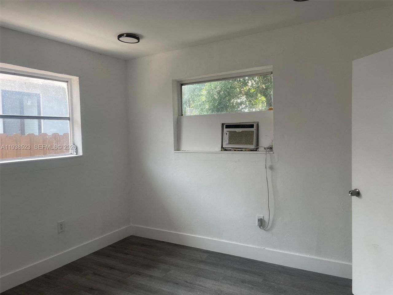 1831 NW 41 St, Miami, FL 33142 Photo