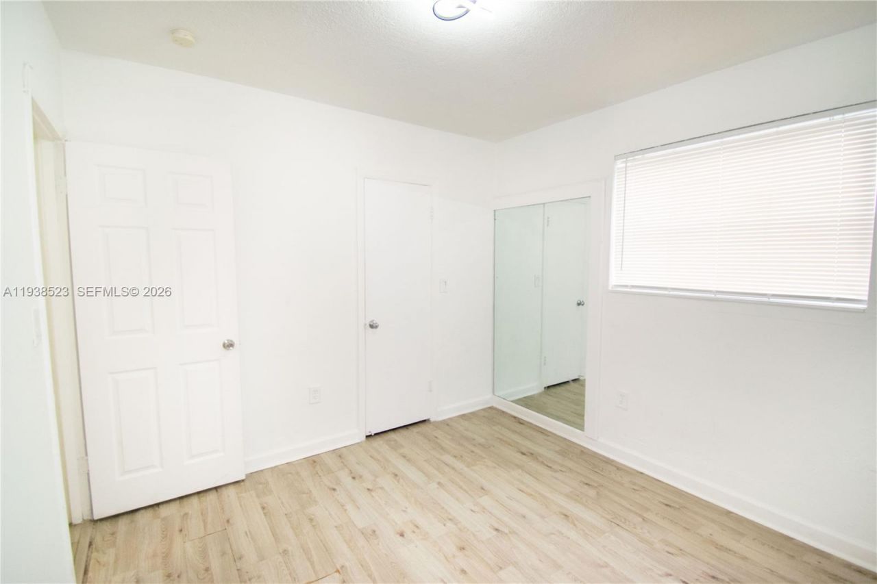 1831 NW 41 St, Miami, FL 33142 Photo