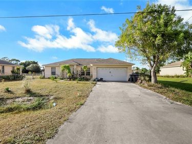 718 Fargo DR , FORT MYERS, FL 33913