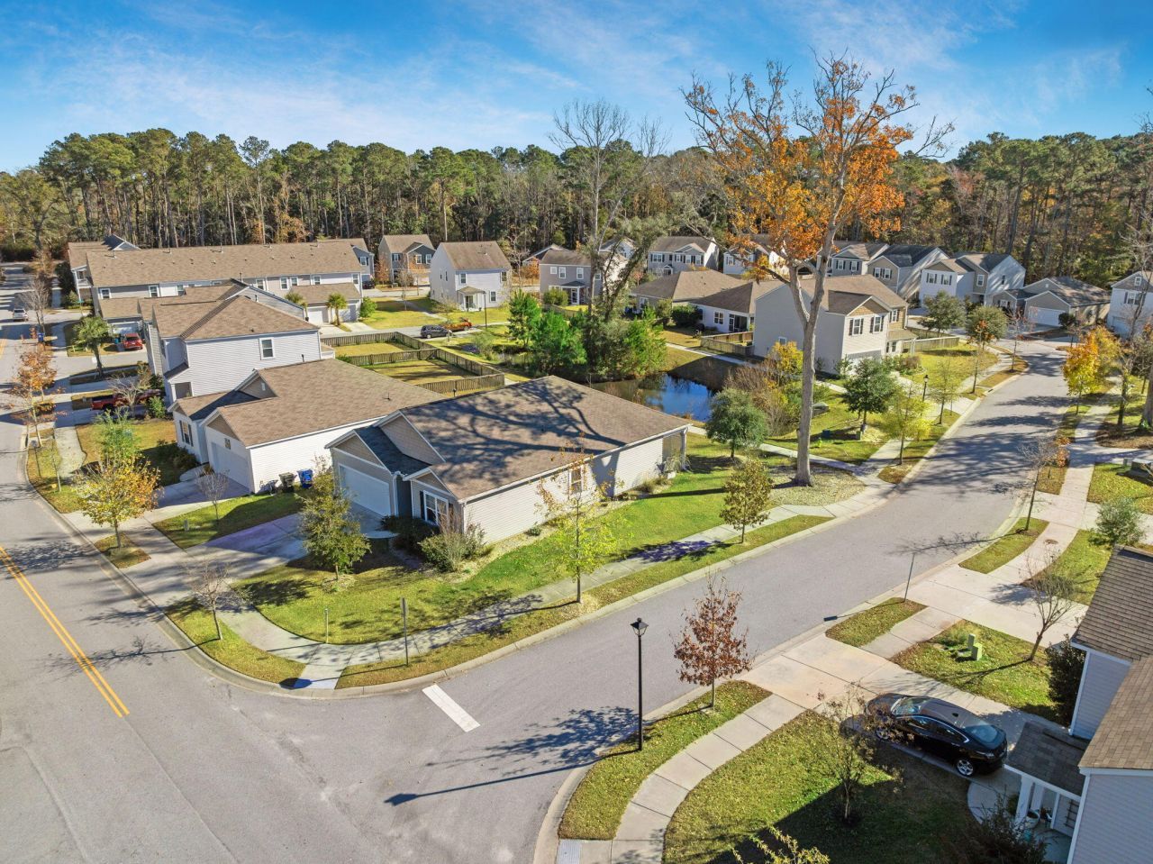 1846 Towne Street Photo 21