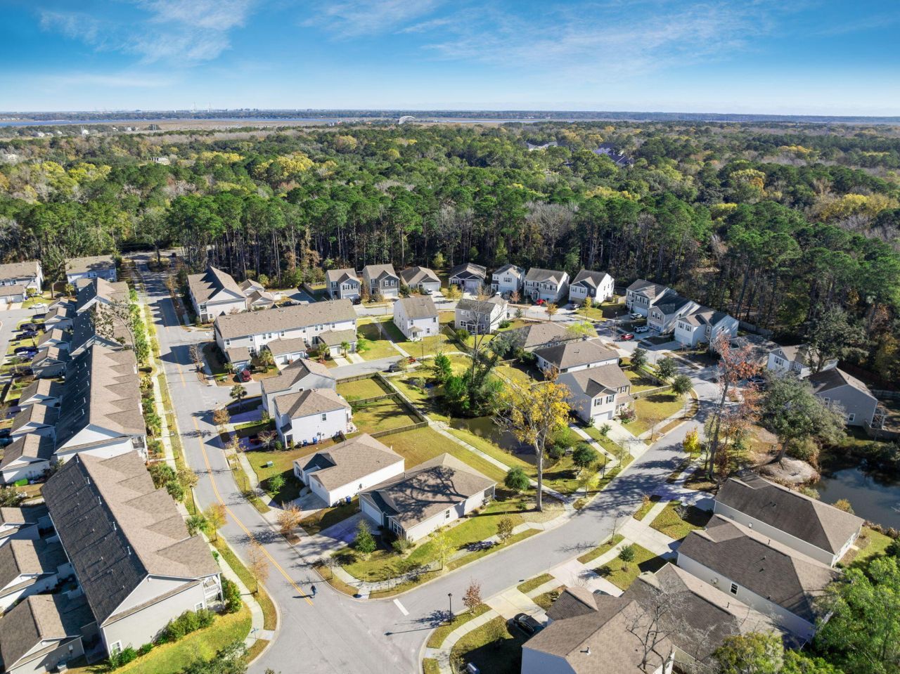 1846 Towne Street Photo 23