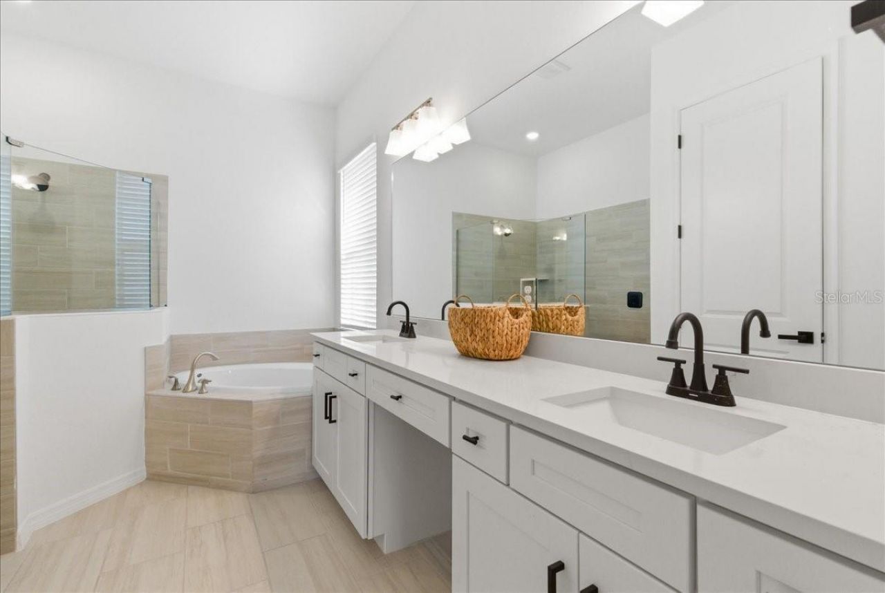 19168 Cherrystone Way, Lakewood Ranch, FL 34211 Photo