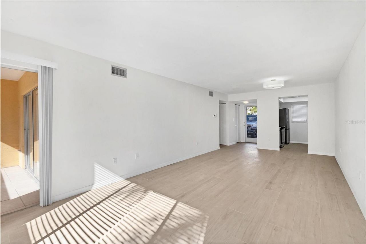 129 Tyler Drive, Unit 103, Sarasota, FL 34236 Photo