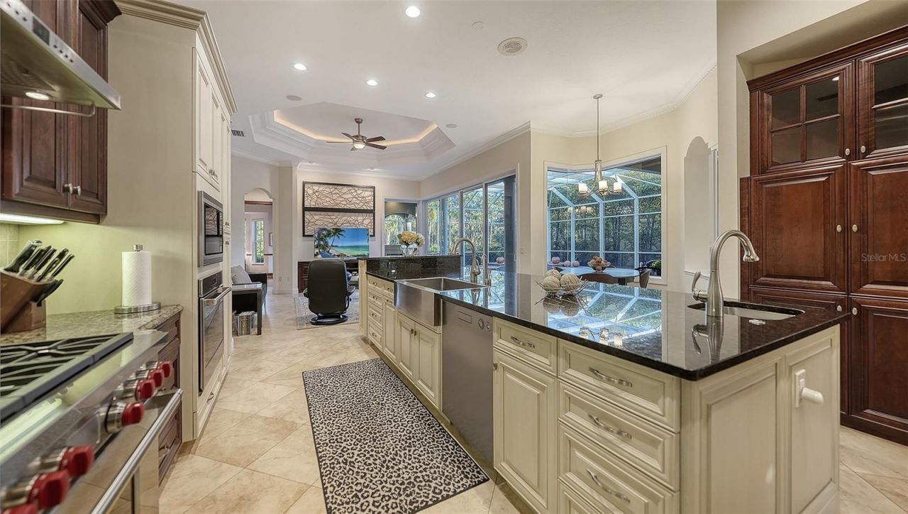 8335 Grosvenor Court, Bradenton, FL 34201 Photo