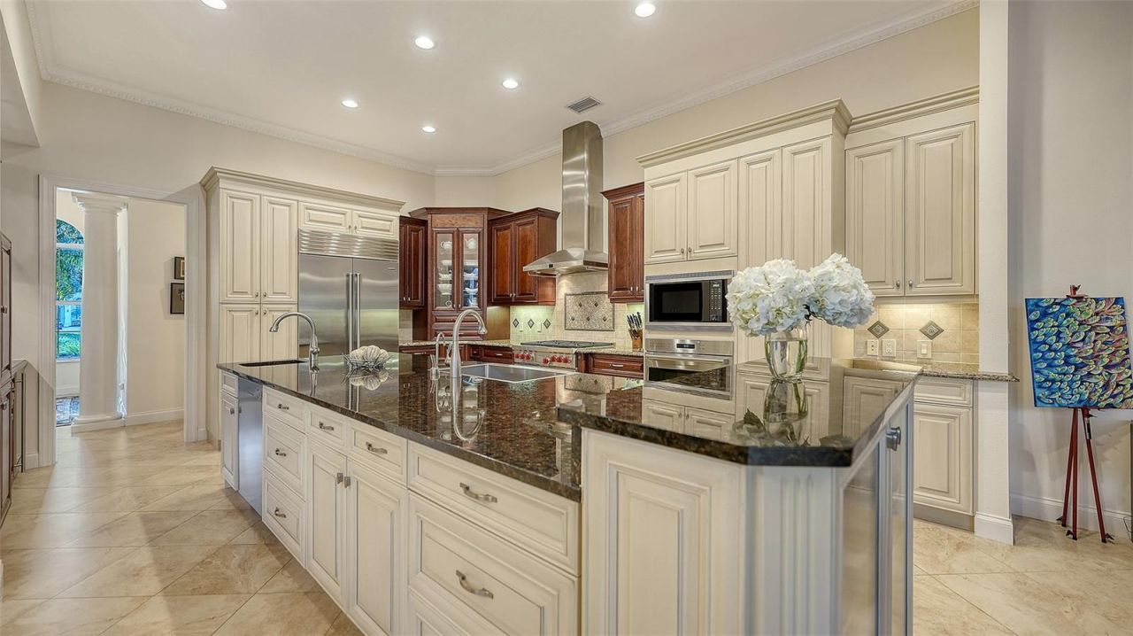 8335 Grosvenor Court, Bradenton, FL 34201 Photo