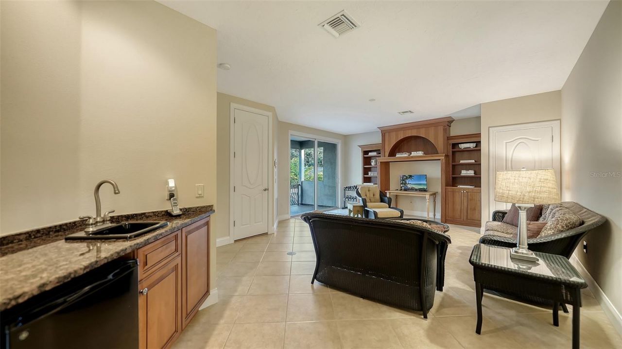 8335 Grosvenor Court, Bradenton, FL 34201 Photo