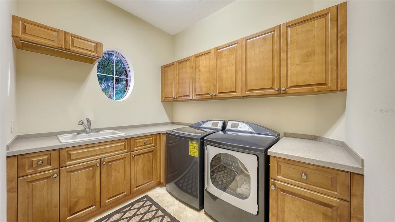 8335 Grosvenor Court, Bradenton, FL 34201 Photo