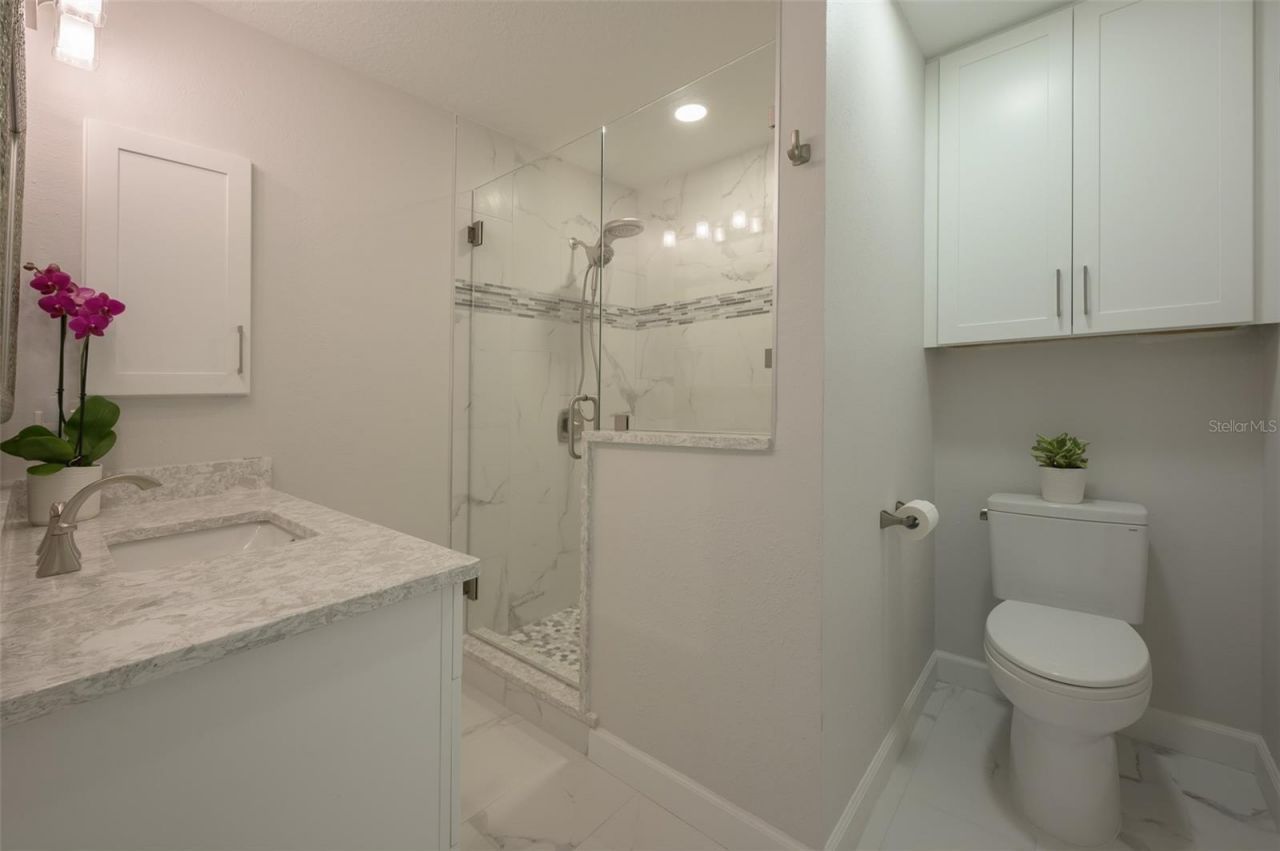 750 N Tamiami Trail, Unit 314, Sarasota, FL 34236 Photo