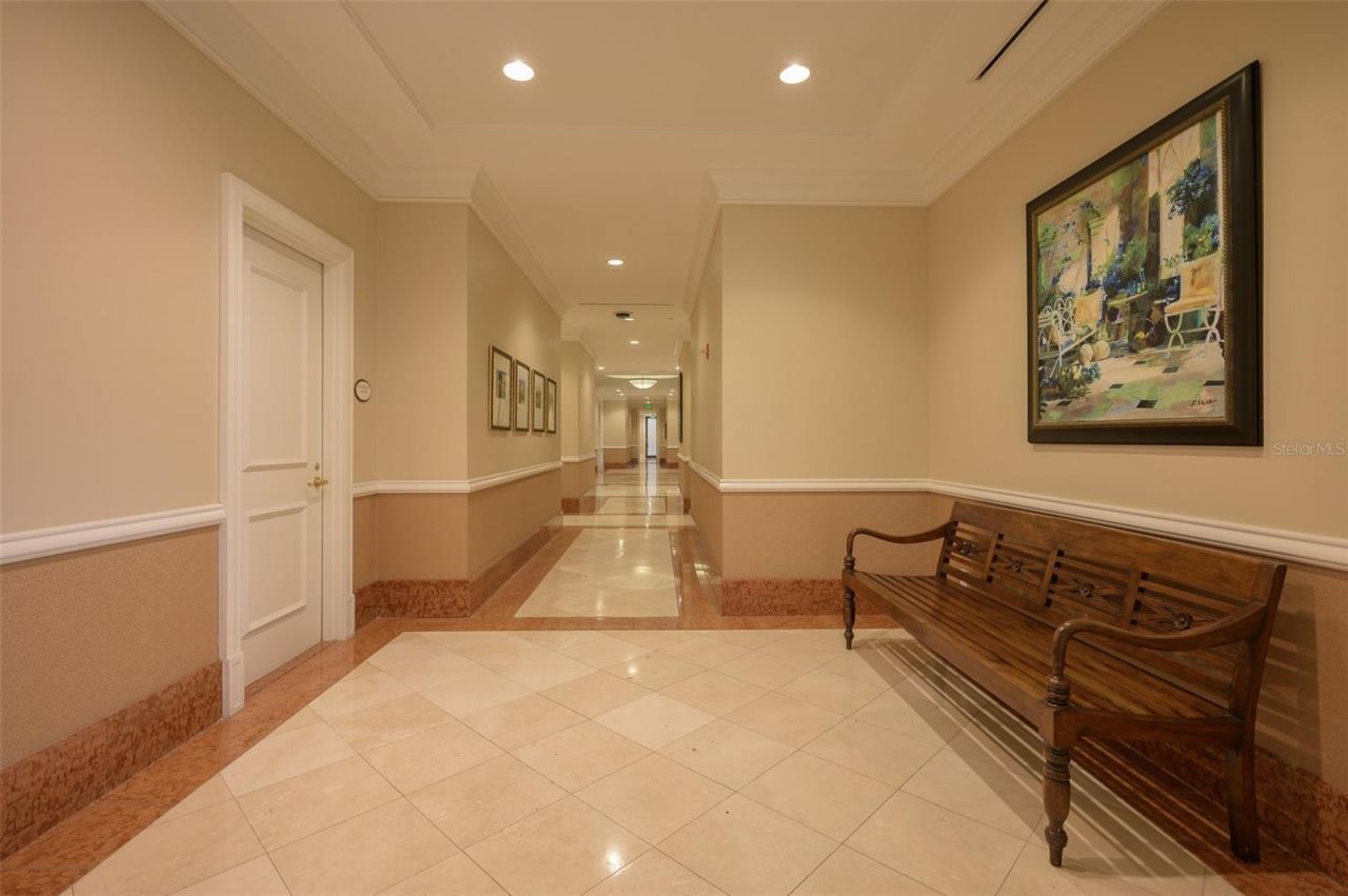 750 N Tamiami Trail, Unit 314, Sarasota, FL 34236 Photo