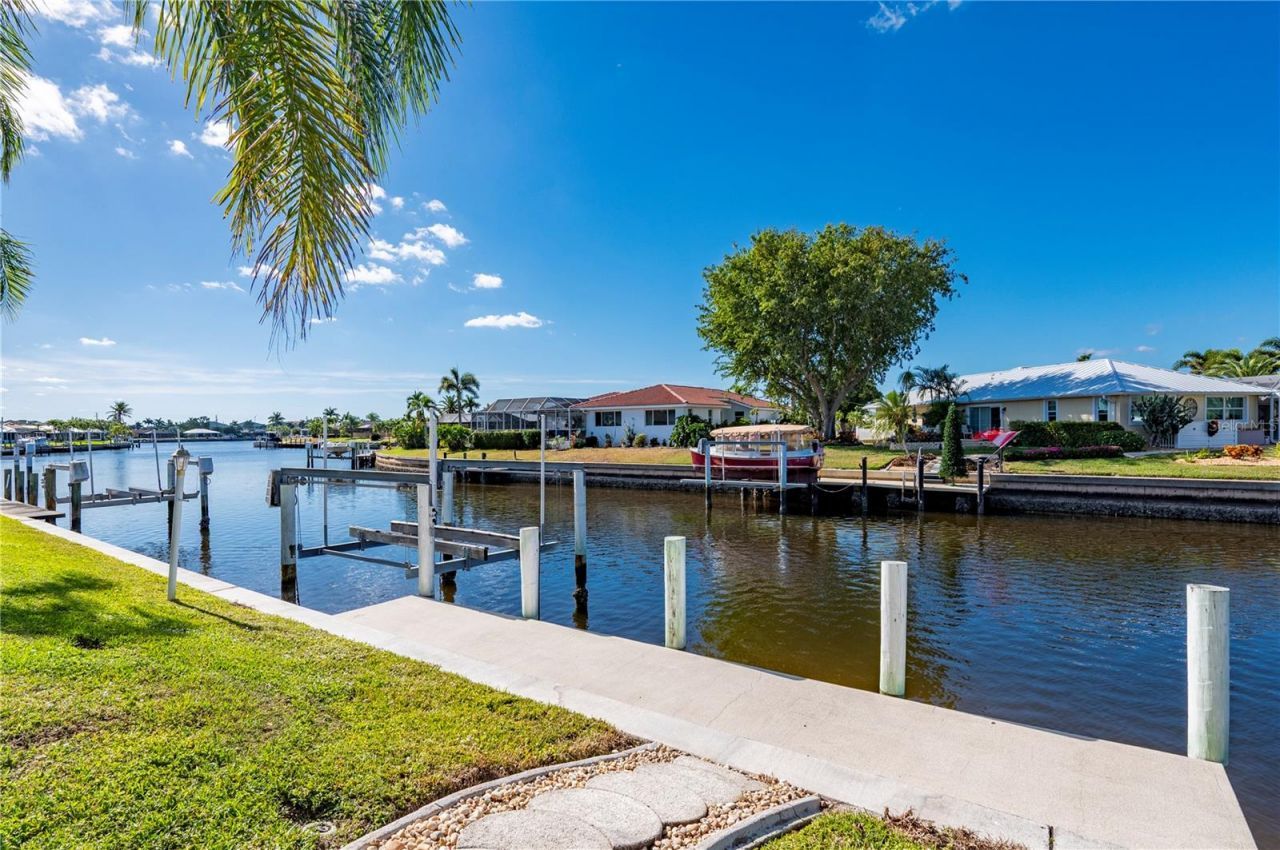 1030 Conecta Drive, Punta Gorda, FL 33950 Photo