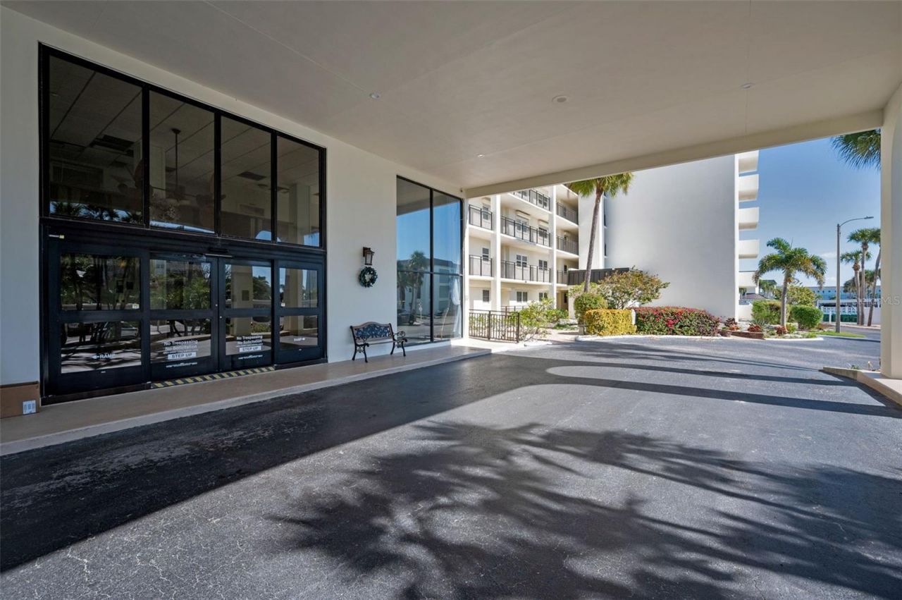 9 Haig Place, Unit 312, Dunedin, FL 34698 Photo