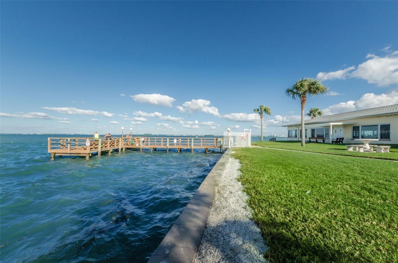 9 Haig Place, Unit 312, Dunedin, FL 34698 Photo