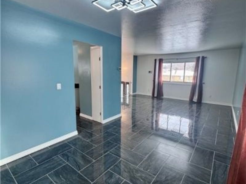 6180 Jamestown Drive, Parma, OH 44134 Photo 9