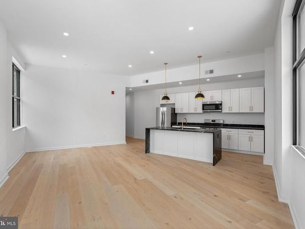 36 N NARBERTH AVENUE, Unit 2A, NARBERTH, PA 19072