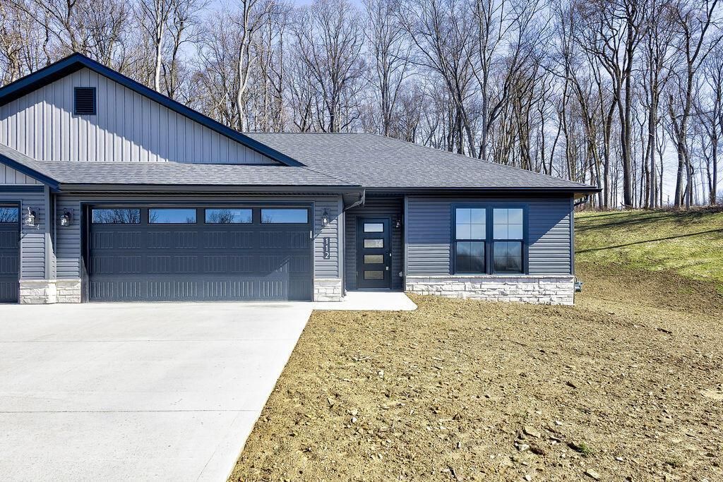 112 Roanoke Street, Mount Vernon, OH 43050 Main Photo