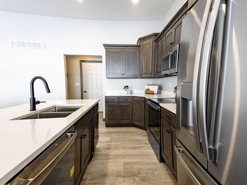 112 Roanoke Street, Mount Vernon, OH 43050 Photo 3