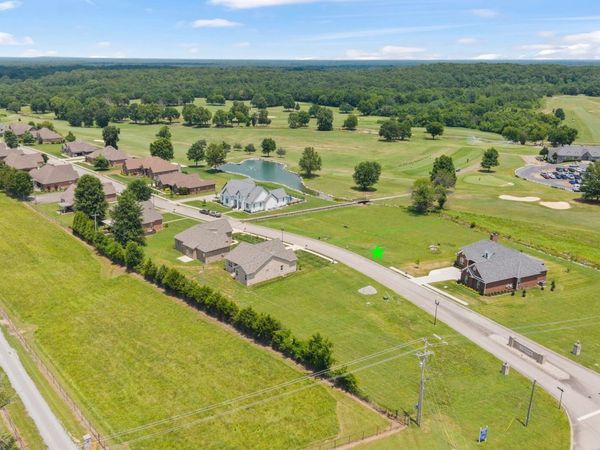 197 Creekside Dr, Lewisburg, TN 37091