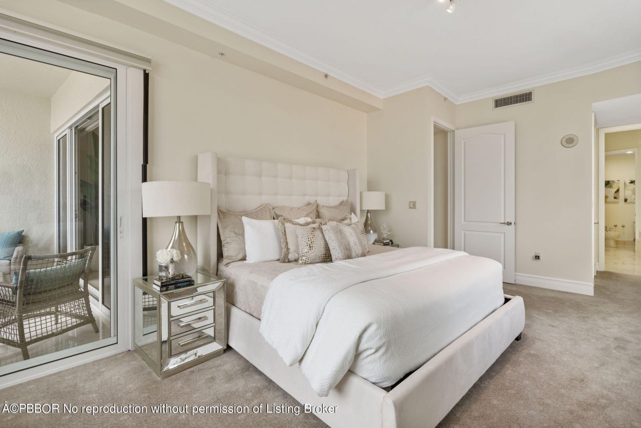 201 S Narcissus Avenue, Unit 605, West Palm Beach, FL 33401 Photo
