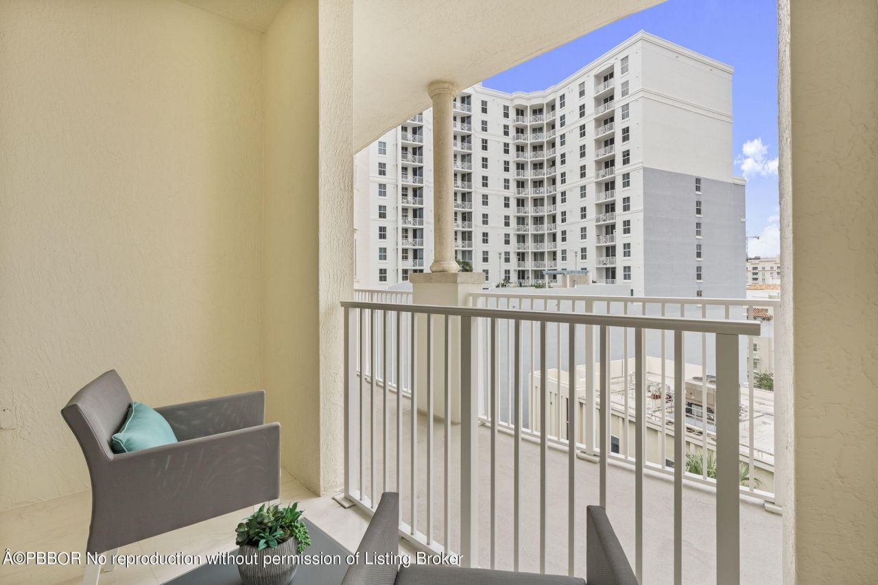 201 S Narcissus Avenue, Unit 605, West Palm Beach, FL 33401 Photo