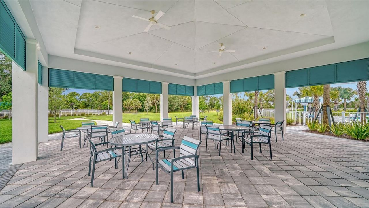 10193 Canaveral Circle, Sarasota, FL 34241 Photo
