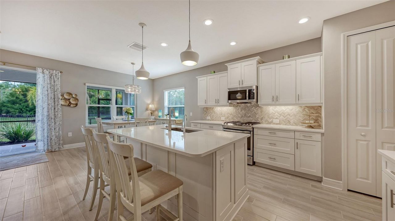 10193 Canaveral Circle, Sarasota, FL 34241 Photo