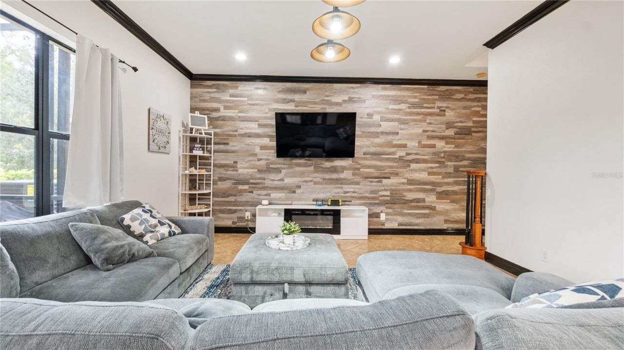 20023 Pergola Bend Lane, Tampa, FL 33647 Photo